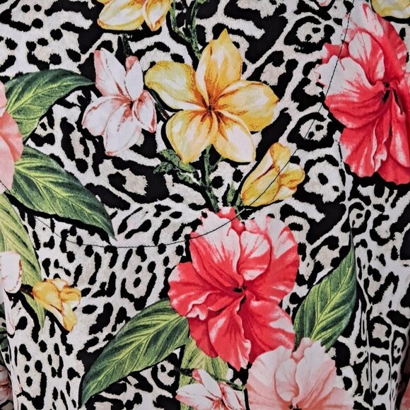 JM Collection Size Large Animal Print and Floral Tunic Embellished Neckline NWT - Picture 10 of 16